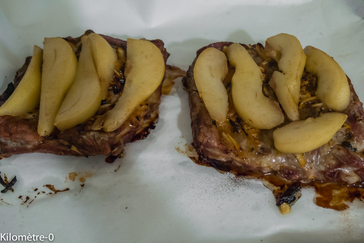 Photo de recette de travers de porc aux poires, facile, rapide, léger de Kilomètre-0, blog de cuisine réalisée à partir de produits locaux et issus de circuits courts