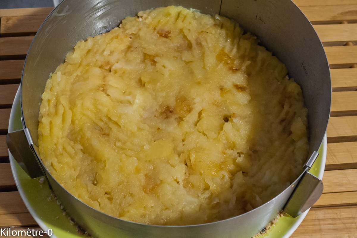 Photo de recette de cheesecake aux pommes caramélisées, facile, léger, rapide, bio deKilomètre-0, blog de cuisine réalisée à partir de produits locaux et issus de circuits courts