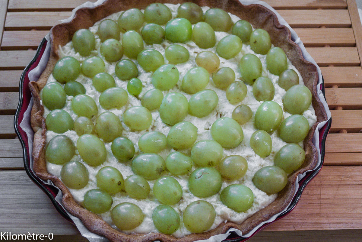 Photo de recette de tarte, raisins frais, raisin blanc, facile, rapide, bio, léger de Kilomètre-0, blog de cuisine réalisée à partir de produits locaux et issus de circuits courts
