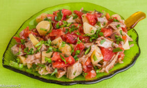 Photo de recette de saladehealthy, facile, jarret de porc, pomme de terre, tomate, échalote, rapide, léger, bio, simple de Kilomètre-0, blog de cuisine réalisée à partir de produits locaux et issus de circuits courts