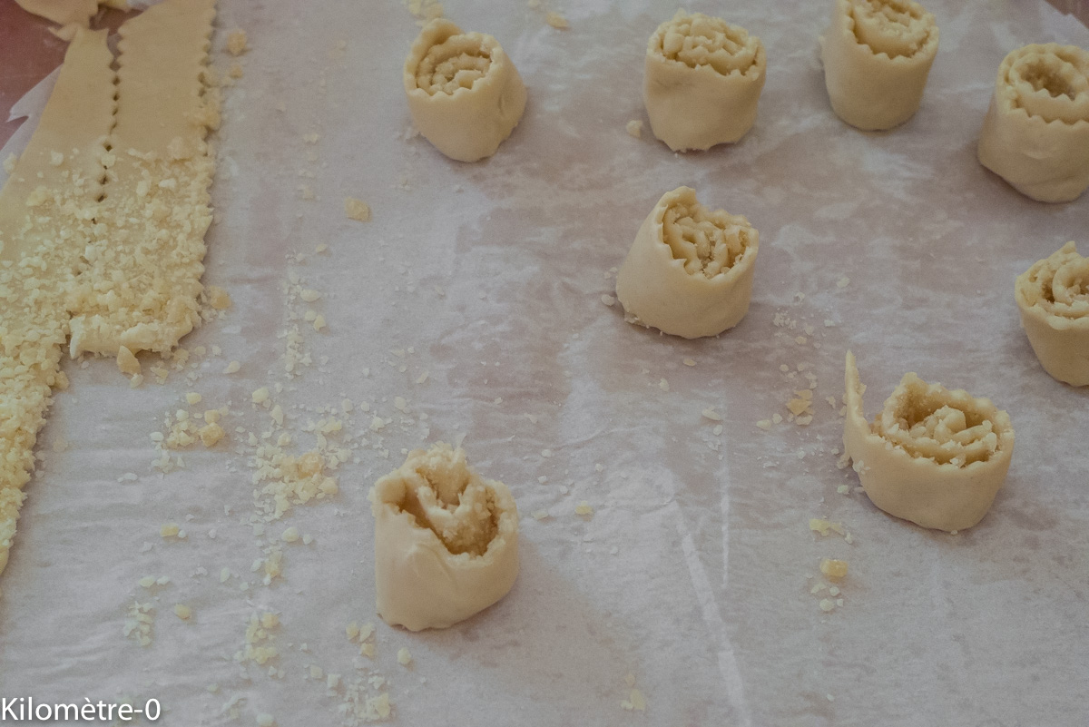 Photo de recette de feuilleté parmesan facile, rapide, économique, apéro, simple,Kilomètre-0, blog de cuisine réalisée à partir de produits locaux et issus de circuits courts