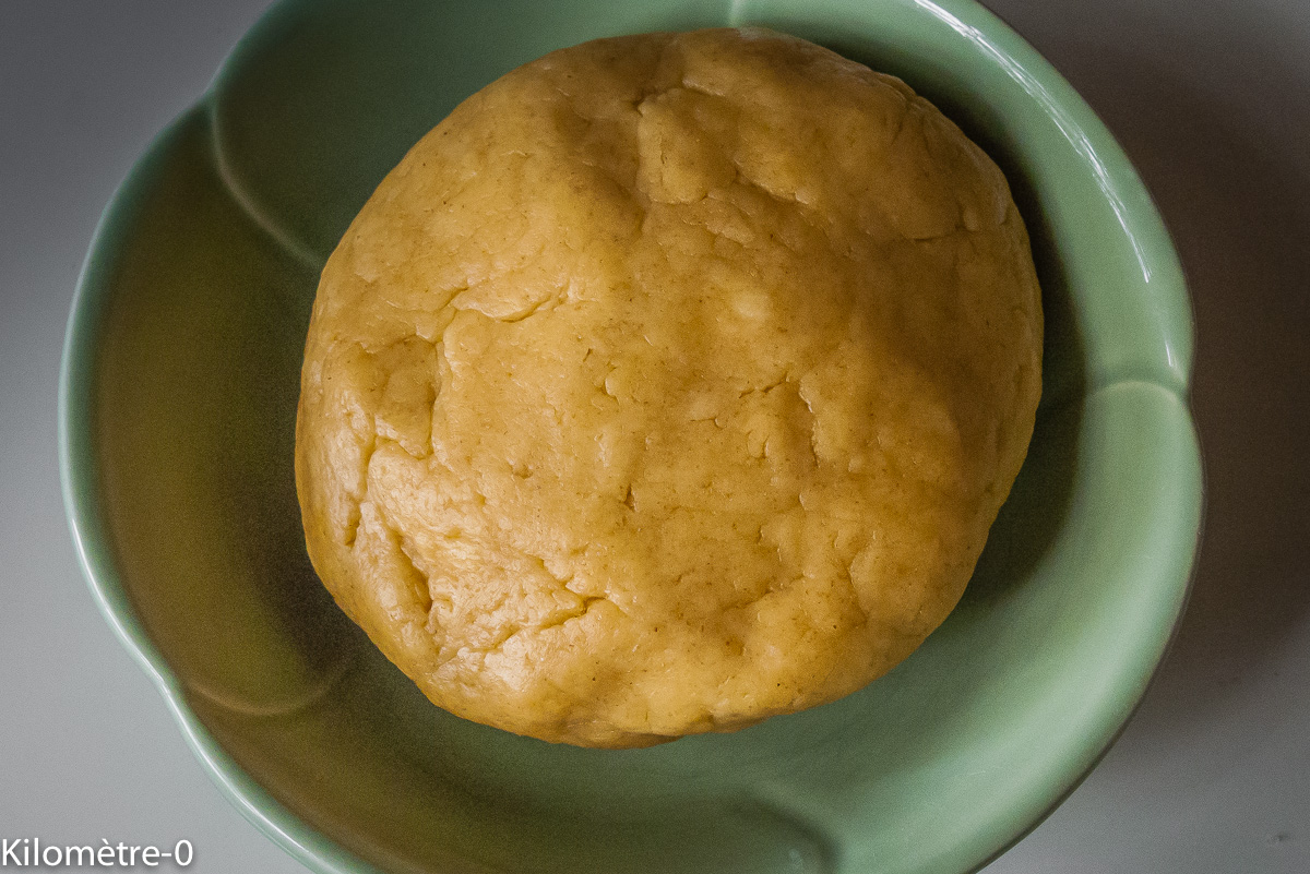 Photo de recette de pâte sablée, pâte sucrée, facile, rapide, léger, bio, Kilomètre-0, blog de cuisine réalisée à partir de produits locaux et issus de circuits courts