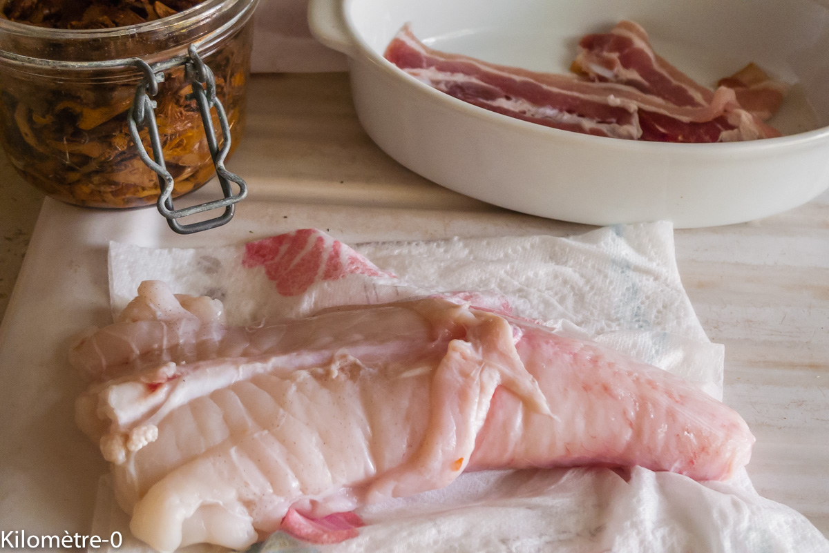 Photo de recette de rôti, lotte, girolles, poitrine fumée, facile, rapide, léger deKilomètre-0, blog de cuisine réalisée à partir de produits locaux et issus de circuits courts