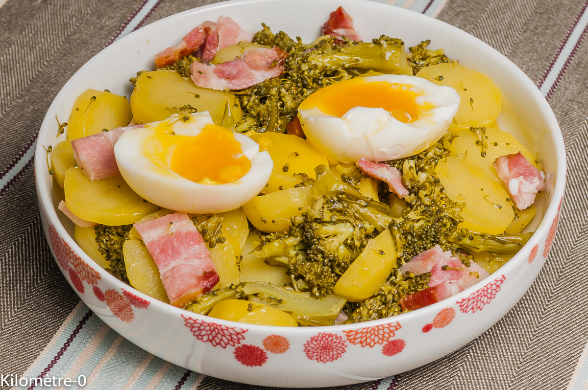 Salade De Pommes De Terre Aux Brocolis Et Aux Oeufs Kilometre 0