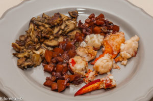 Photo de recette de homard à la bordelaise, homard, facile, rapide, léger, simple, champignons, Kilomètre-0, blog de cuisine réalisée à partir de produits locaux et issus de circuits courts