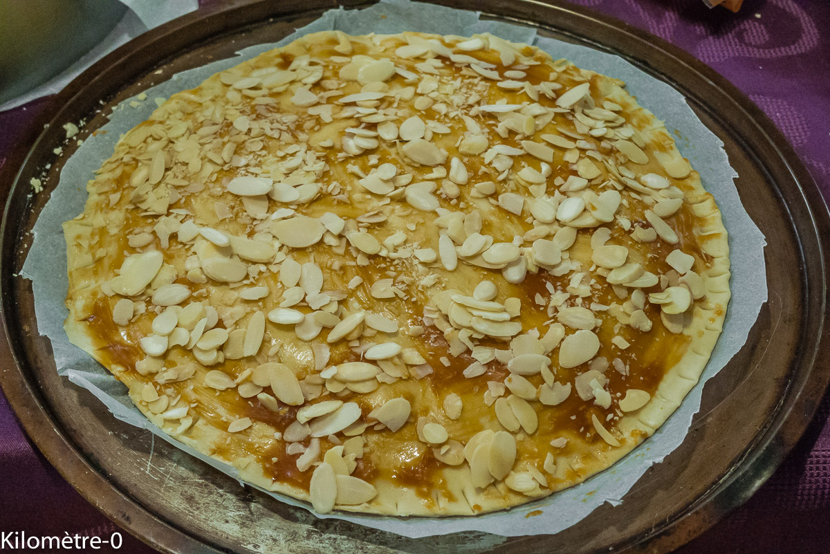 Photo de recette de galette des rois maison, facile, rapide, légère de Kilomètre-0, blog de cuisine réalisée à partir de produits locaux et issus de circuits courts