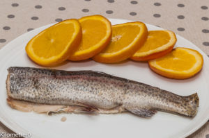 Photo de recette de truite à l'orange facile  de  Kilomètre-0, blog de cuisine réalisée à partir de produits locaux et issus de circuits courts