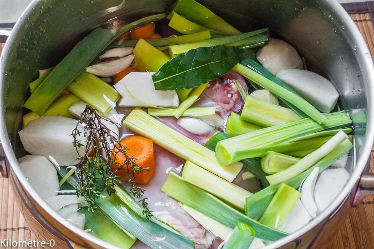 Photo de recette de poule au riz facile, bio de Kilomètre-0, blog de cuisine réalisée à partir de produits locaux et issus de circuits courts