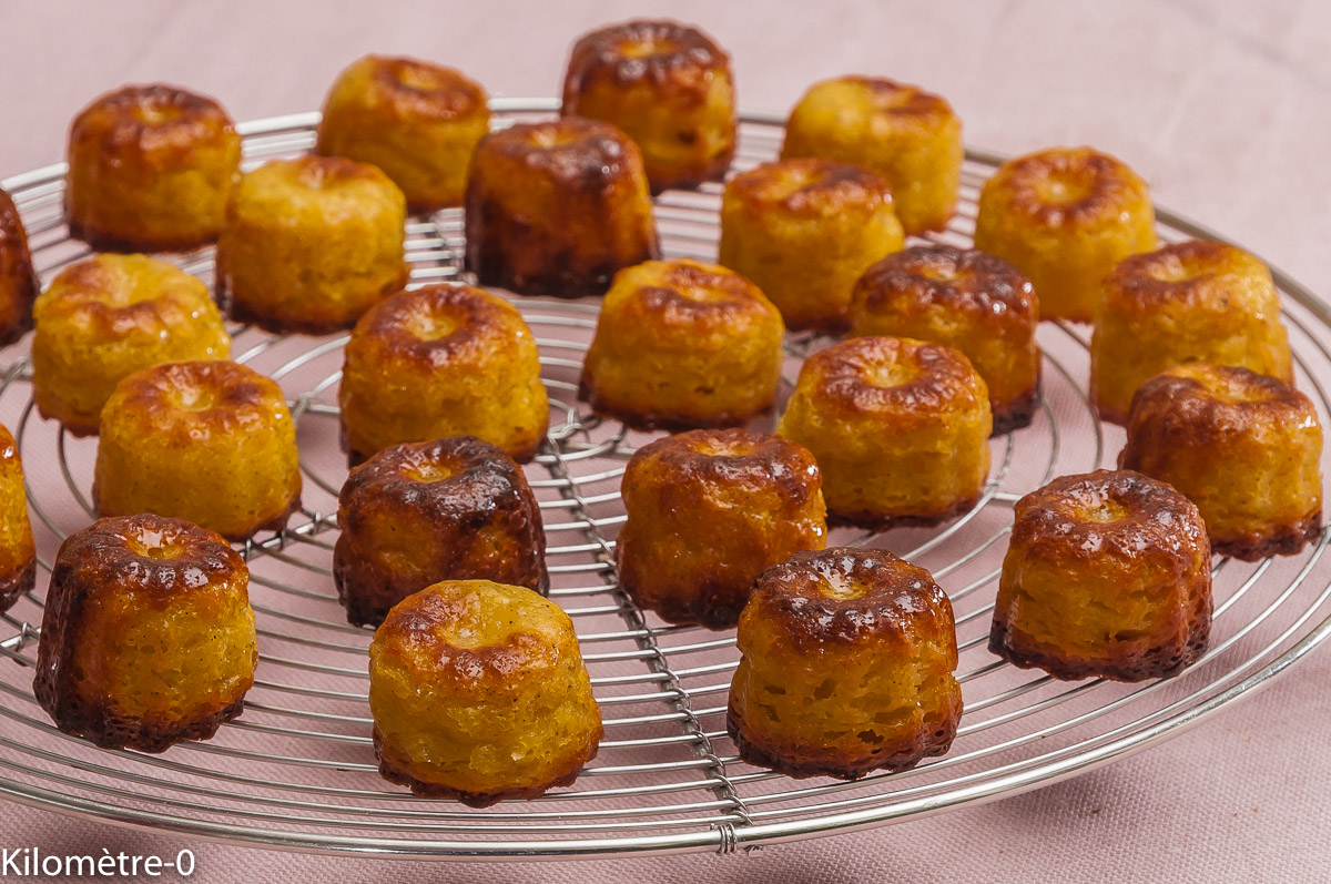 Photo de recette de, cannelés bordelais,pettis gâteaux, spécilaité bordelaise, gâteaux bordelais, cannelés, bio, facile, rapide, léger de Kilomètre-0, blog de cuisine réalisée à partir de produits locaux et issus de circuits courts