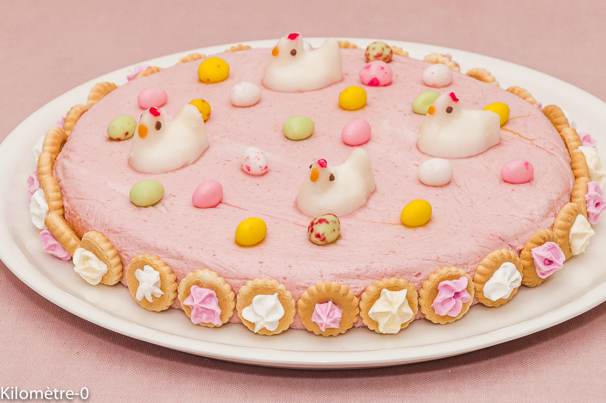 Photo de recette de mousse de framboise, Pâques, oeufs, facile, gâteau, dessert, Kilomètre-0, blog de cuisine réalisée à partir de produits locaux et issus de circuits courts