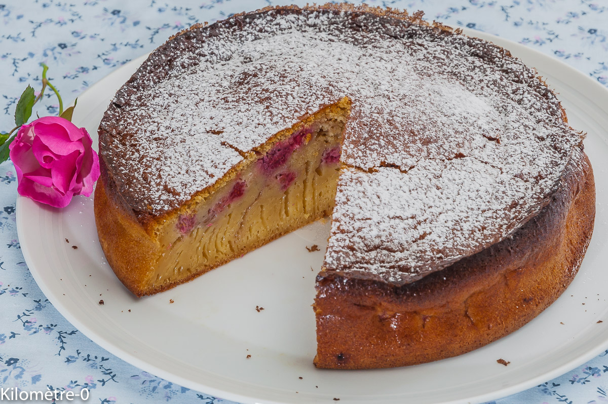 Photo de recette de gâteau, lait concentré, framboise de Kilomètre-0, blog de cuisine réalisée à partir de produits locaux et issus de circuits courts