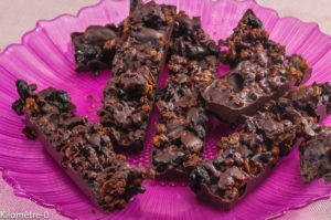 Photo de recette de barres de céréales au chocolat de  Kilomètre-0, blog de cuisine réalisée à partir de produits locaux et issus de circuits courts
