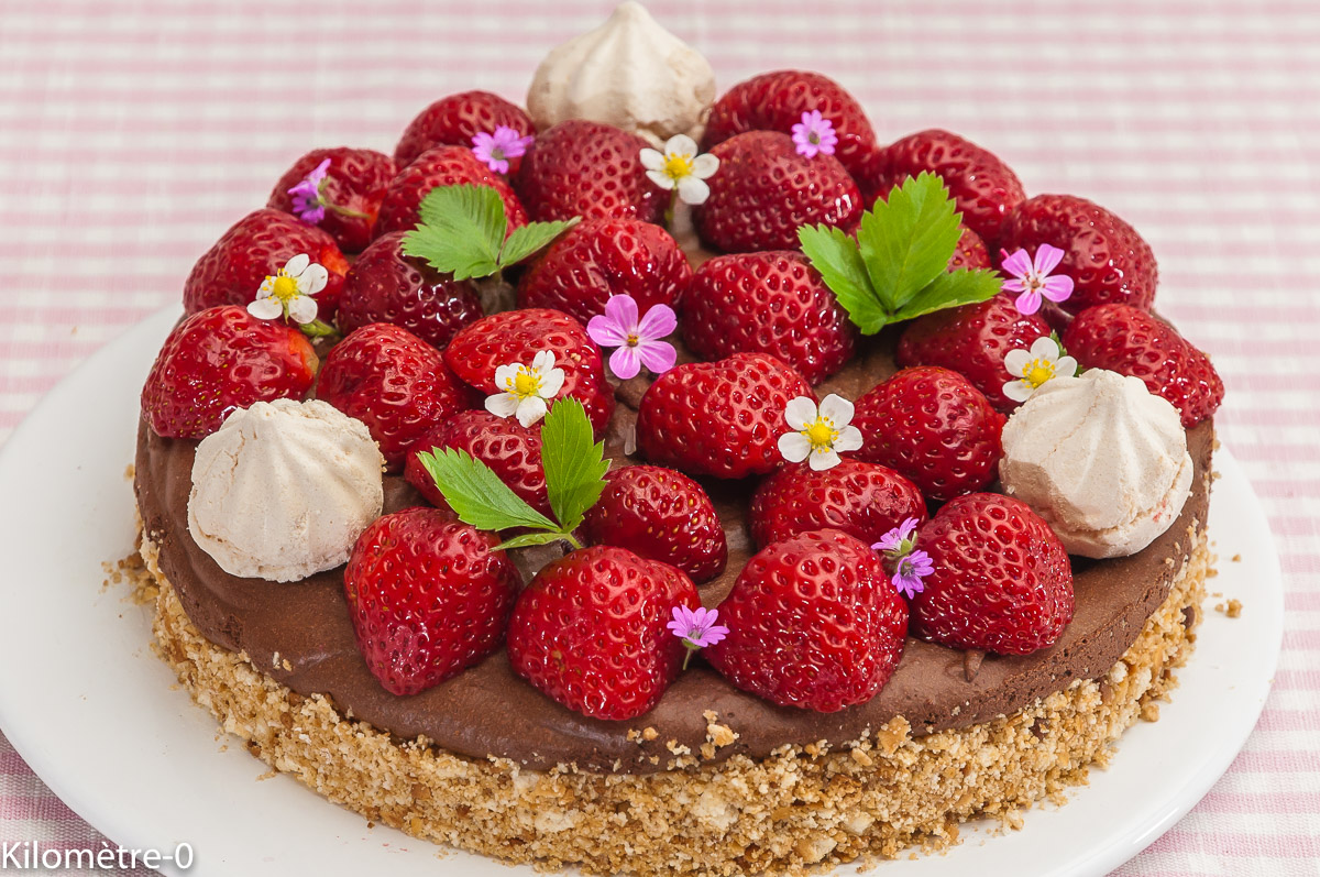 Photo de recette de cheesecake, mousse, chocolat, fraises, pays de la loire, Nantes, facile de  Kilomètre-0, blog de cuisine réalisée à partir de produits locaux et issus de circuits courts