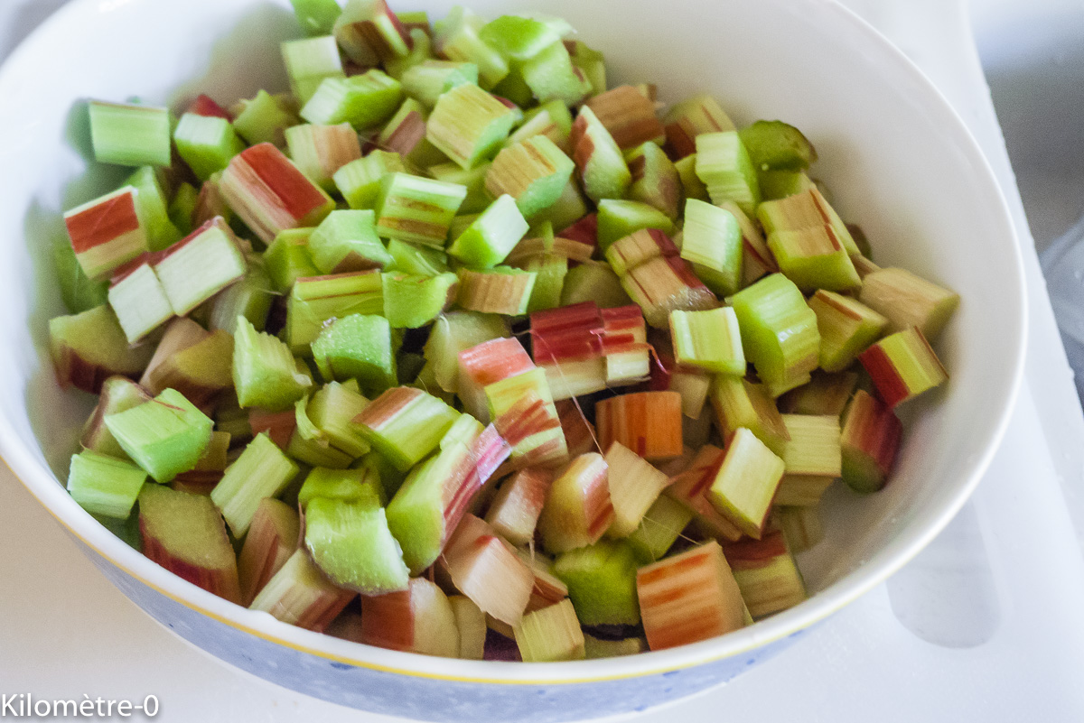 Photo de recette de rhubarbe de Kilomètre-0, blog de cuisine réalisée à partir de produits locaux et issus de circuits courts