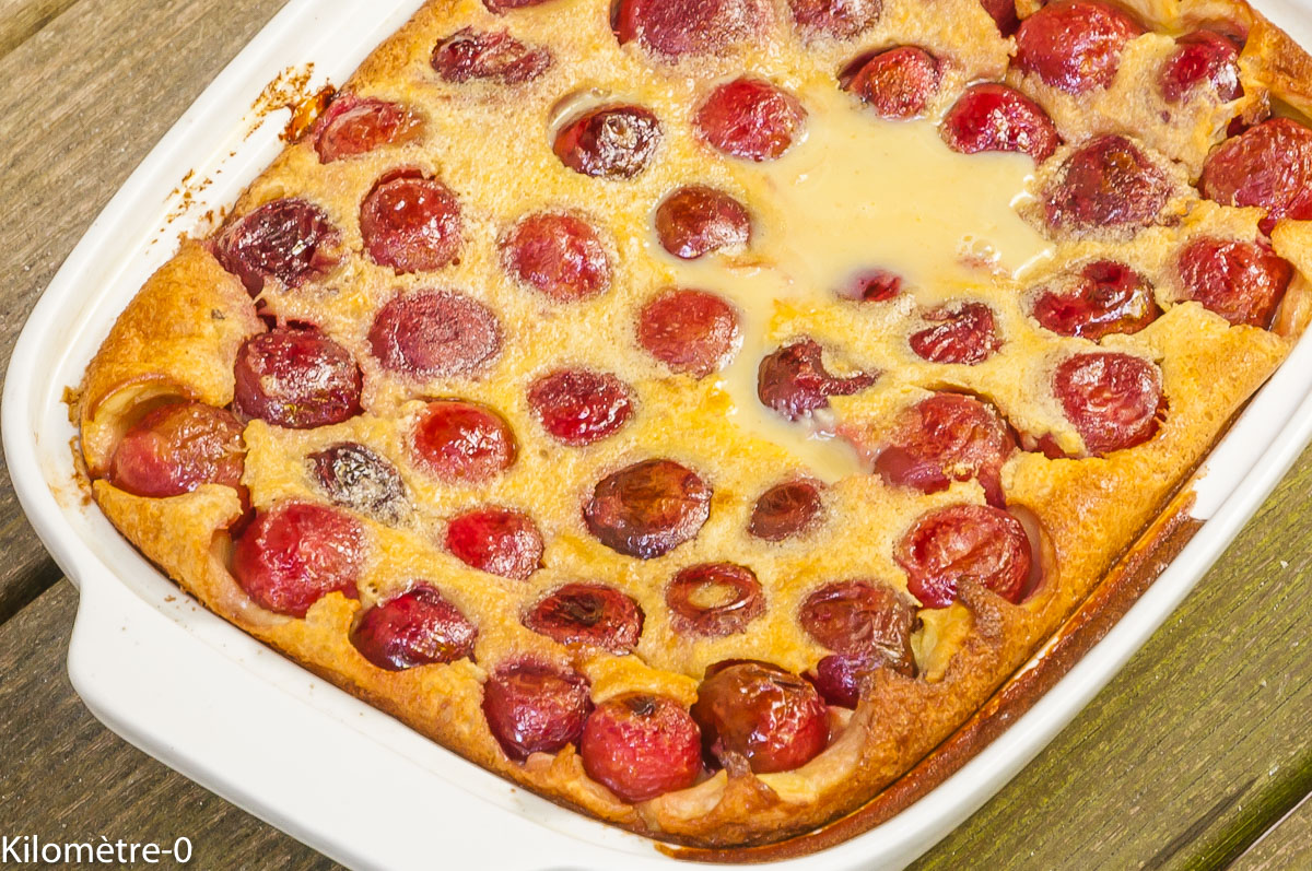 Photo de recette de clafoutis, cerises de Kilomètre-0, blog de cuisine réalisée à partir de produits locaux et issus de circuits courts