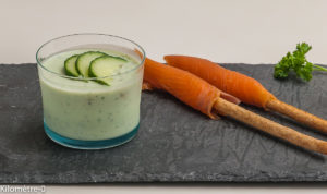 Photo de recette de verrine, concombre, mousse, saumon fumé, gressin, facile, bio de  Kilomètre-0, blog de cuisine réalisée à partir de produits locaux et issus de circuits courts
