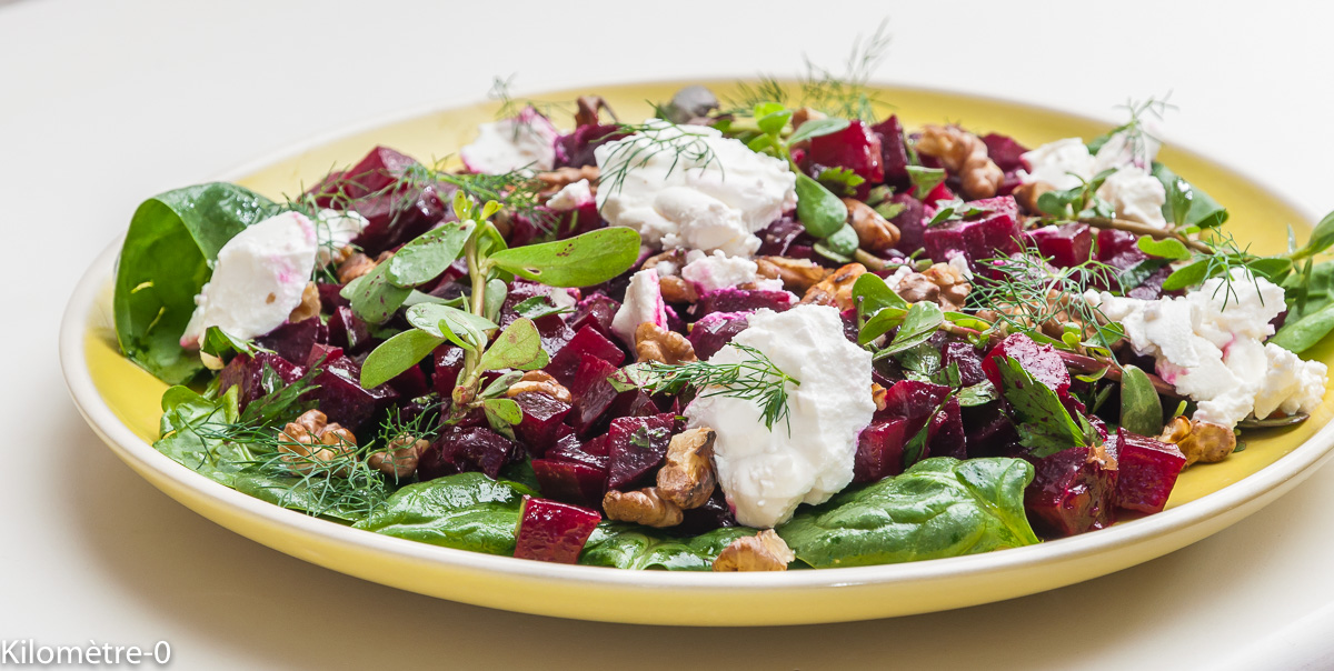 Photo de recette de salade folle,, betterave, ricotta de Kilomètre-0, blog de cuisine réalisée à partir de produits locaux et issus de circuits courts