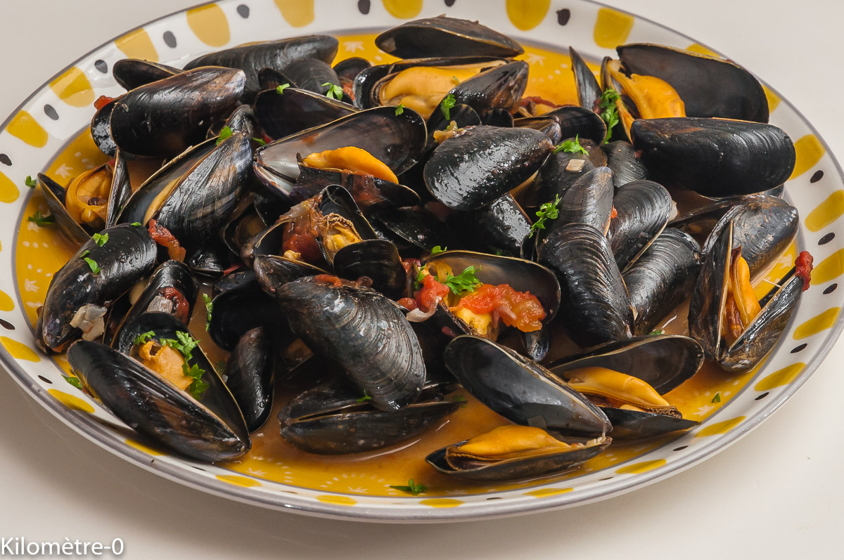 Photo de recette de moules, cuisine marocaine, facile, cumin de Kilomètre-0, blog de cuisine réalisée à partir de produits locaux et issus de circuits courts