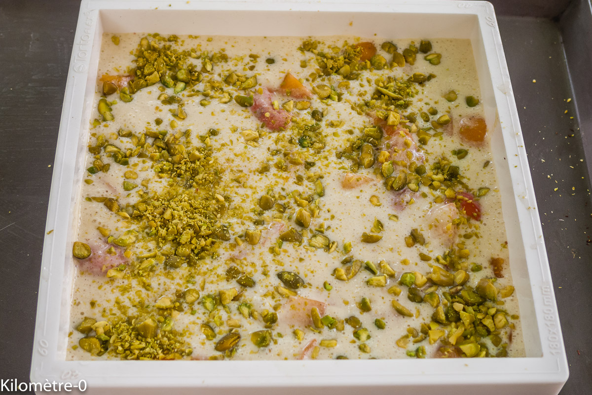 Photo de recette de flan, abricots, pistache de Kilomètre-0, blog de cuisine réalisée à partir de produits locaux et issus de circuits courts
