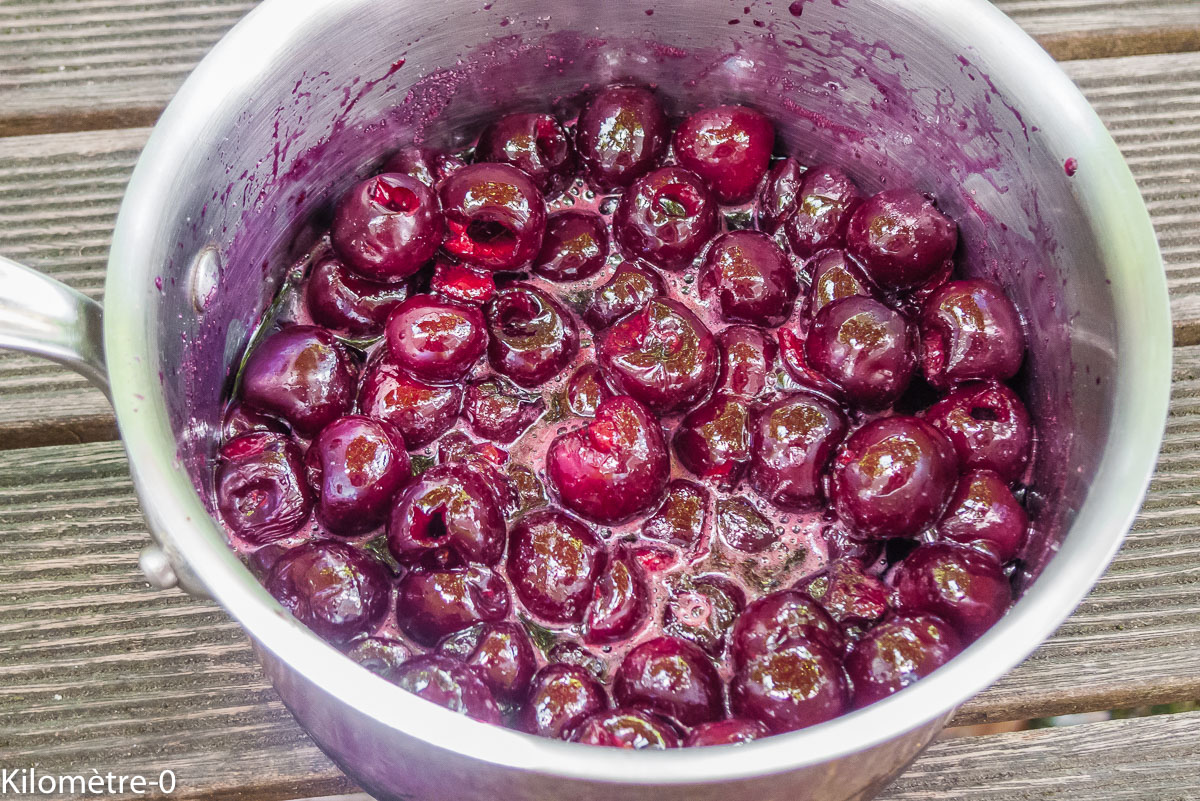 Photo de recette de cerises de Kilomètre-0, blog de cuisine réalisée à partir de produits locaux et issus de circuits courts