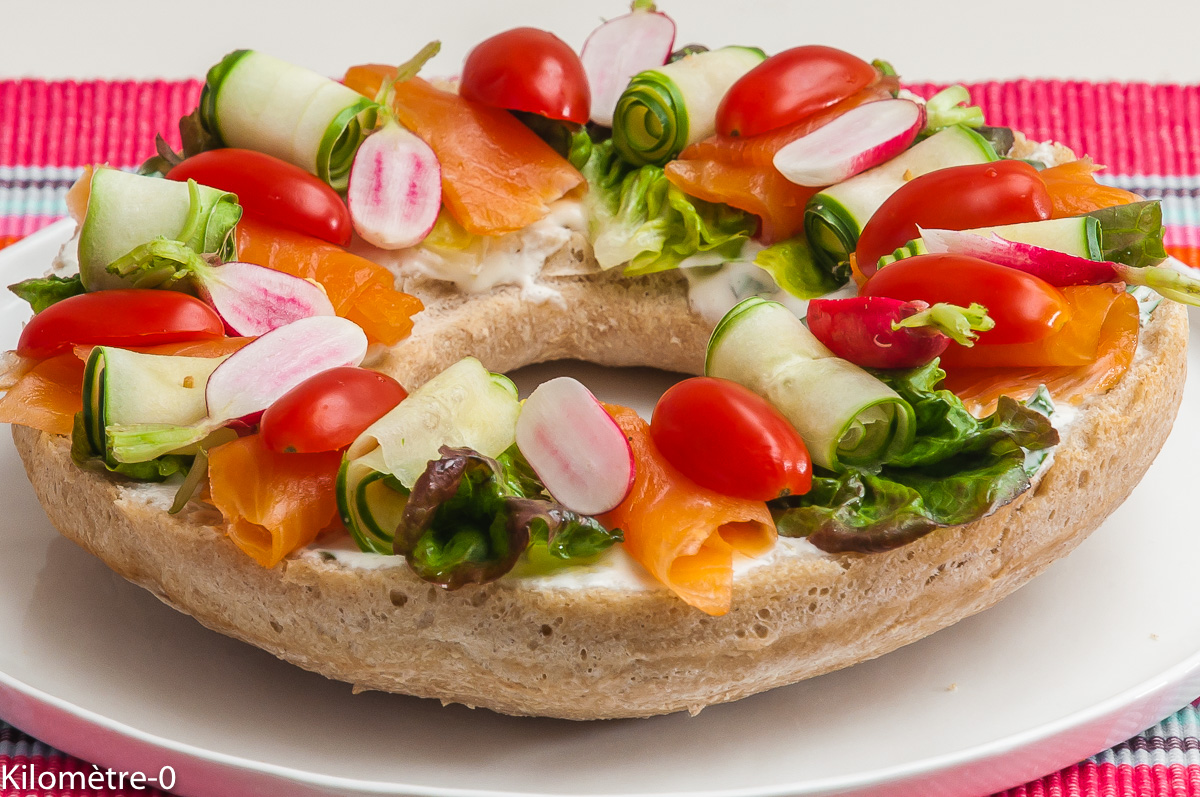 Photo de recette d'apéro, pain, sandwich cake, crudités, été, fête de Kilomètre-0, blog de cuisine réalisée à partir de produits locaux et issus de circuits courts