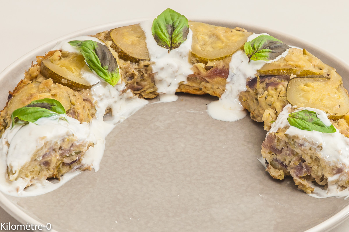 Photo de recette de terrine, couronne, courgette, bio, végétarien, Kilomètre-0, blog de cuisine réalisée à partir de produits locaux et issus de circuits courts