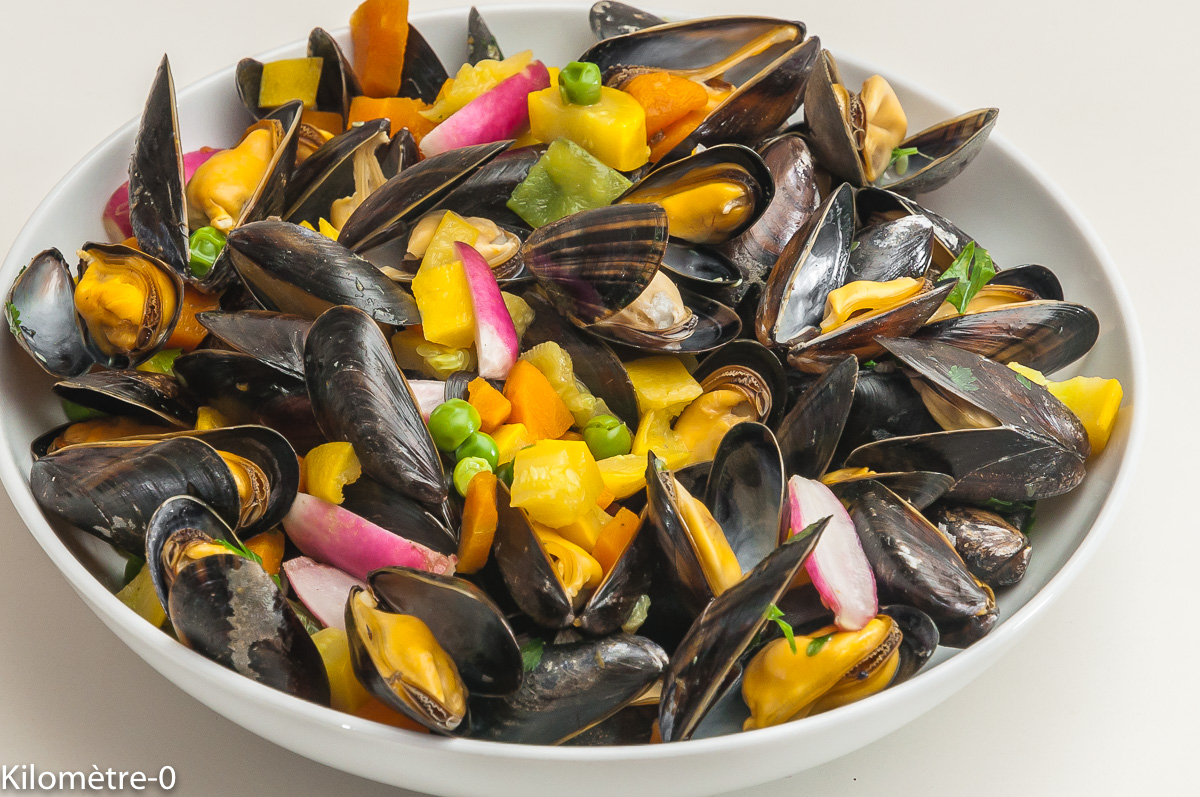 Photo de recette de moules aux légumes d'été, facile, rapide, léger de  Kilomètre-0, blog de cuisine réalisée à partir de produits locaux et issus de circuits courts