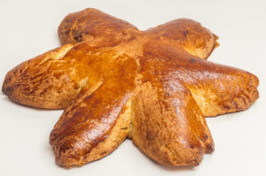 Photo de recette de fouace, Haie Fouassière, brioche, facile, Nantes, cuisine nantaise, cuisine des pays de la Loire, ligérienne, facile, brioche peu sucrée, jolie brioche,  de Kilomètre-0, blog de cuisine réalisée à partir de produits locaux et issus de circuits courts