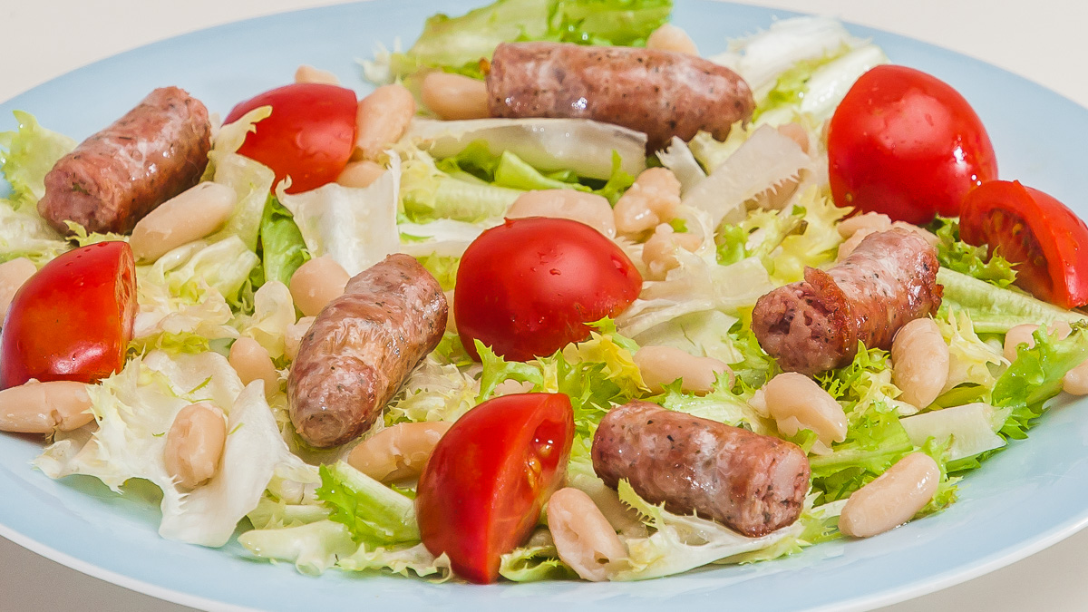 Photo de recette de cuisine vendéenne, salade, mogettes de Kilomètre-0, blog de cuisine réalisée à partir de produits locaux et issus de circuits courts