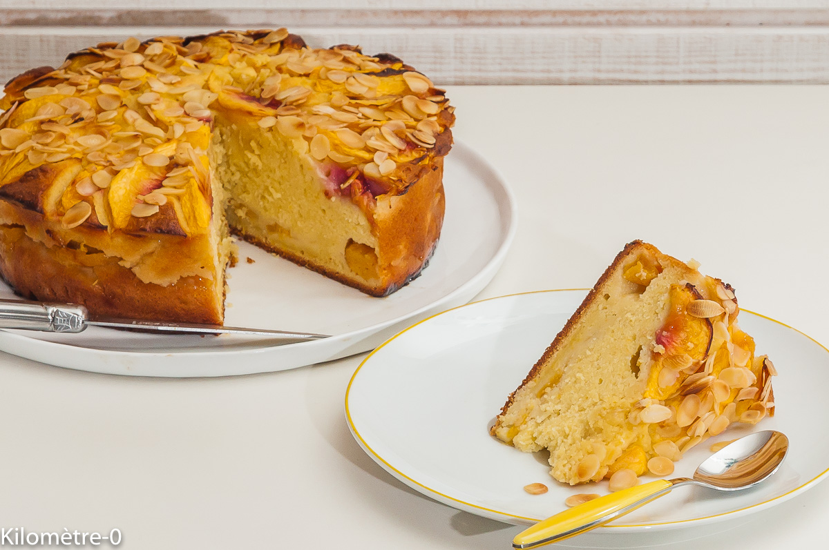 Photo de recette de gâteau ricotta, nectarines, amandes de Kilomètre-0, blog de cuisine réalisée à partir de produits locaux et issus de circuits courts