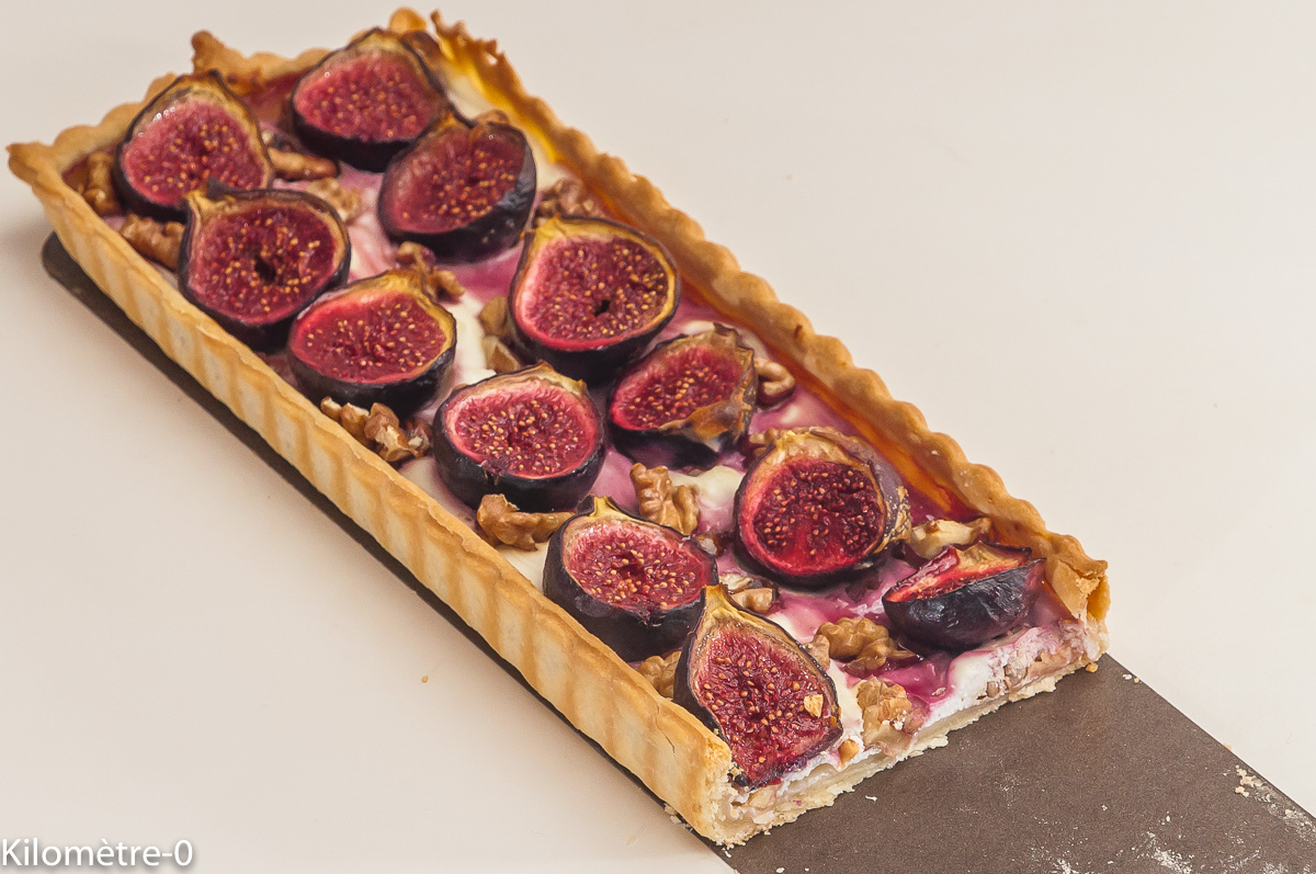 Photo de recette de tarte aux figues, noix, ricotta de Kilomètre-0, blog de cuisine réalisée à partir de produits locaux et issus de circuits courts