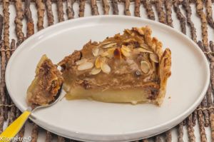 Photo de recette de tarte poire, chocolat, marron de Kilomètre-0, blog de cuisine réalisée à partir de produits locaux et issus de circuits courts