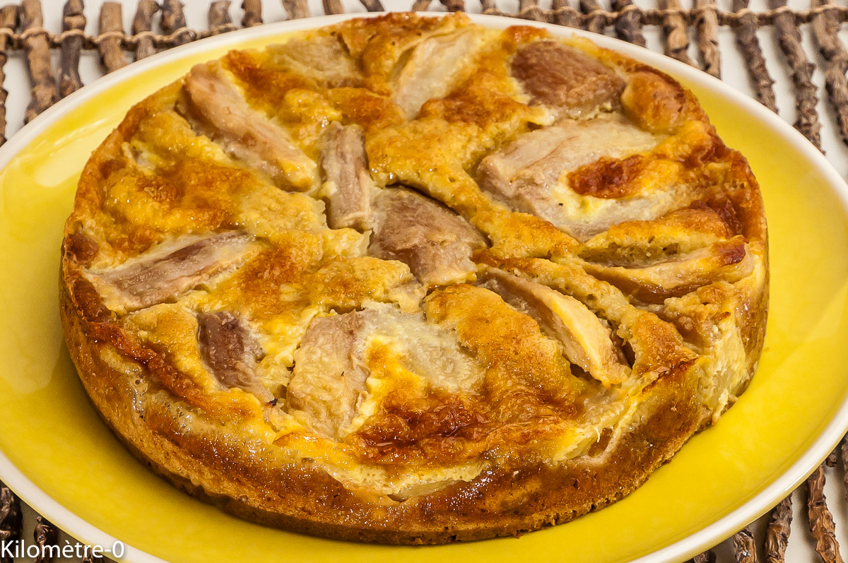 Photo de recette de gâteau fondant aux poires de Kilomètre-0, blog de cuisine réalisée à partir de produits locaux et issus de circuits courts