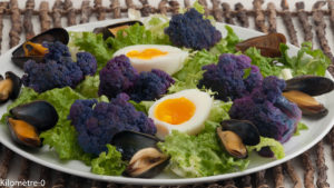 Photo de recette de salade, oeuf, chou fleur, moules de Kilomètre-0, blog de cuisine réalisée à partir de produits locaux et issus de circuits courts