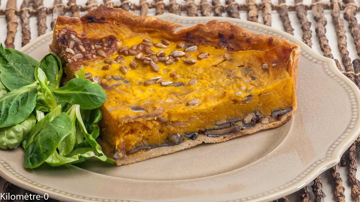 Photo de recette de tarte de butternut bio aux cèpes de Kilomètre-0, blog de cuisine réalisée à partir de produits locaux et issus de circuits courts