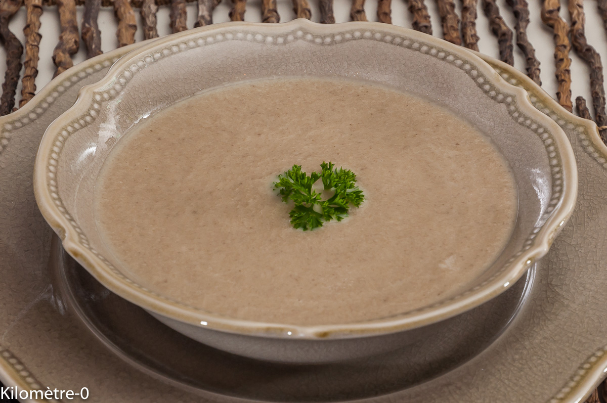 Photo de recette de velouté, champignons, Anjou, Kilomètre-0, blog de cuisine réalisée à partir de produits locaux et issus de circuits courts