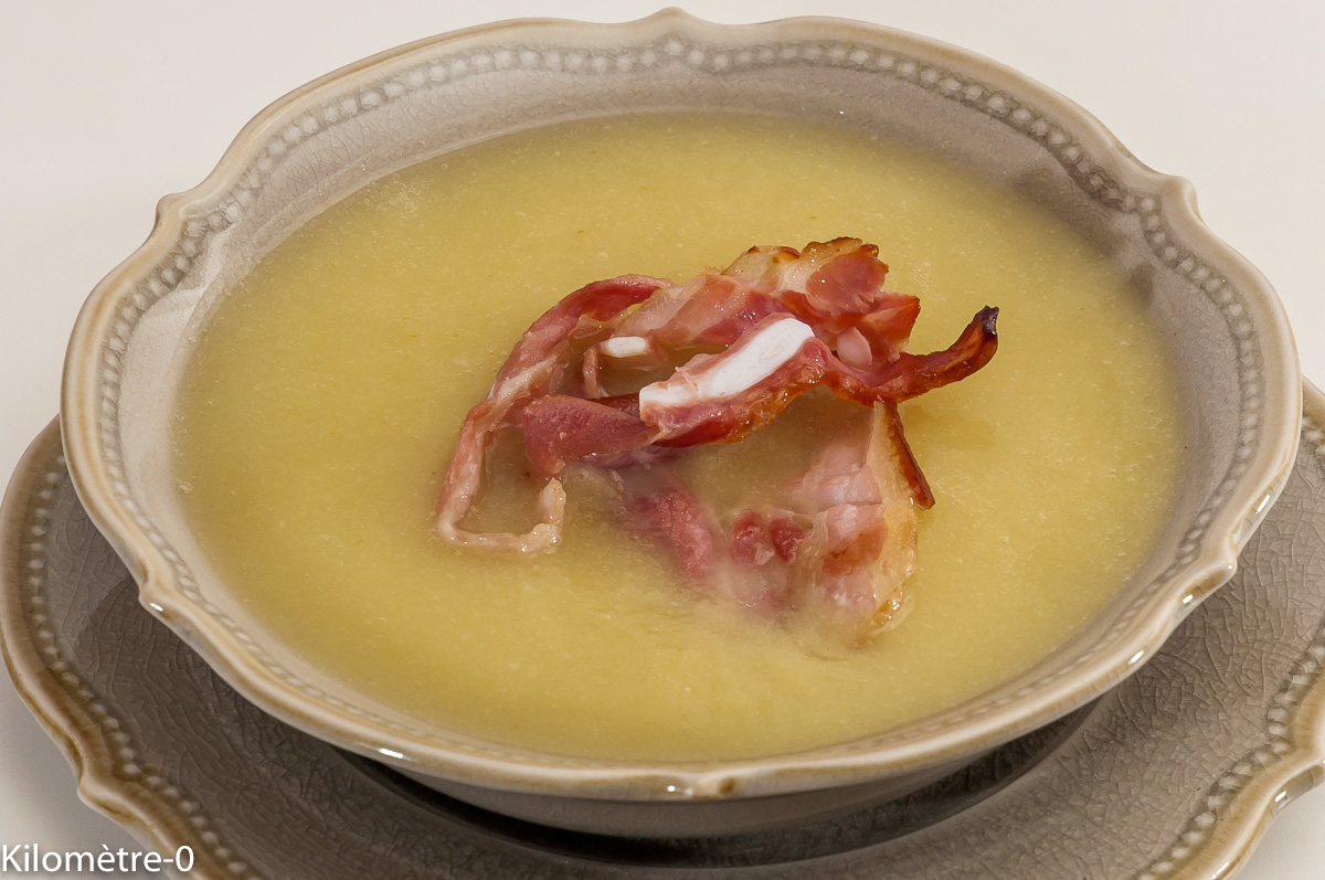 Photo de recette de soupe, céleri, poireau bio de Kilomètre-0, blog de cuisine réalisée à partir de produits locaux et issus de circuits courts
