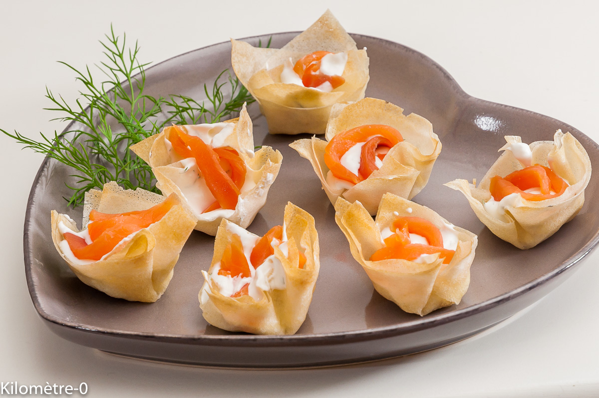 Photo de recette de bouchées, apéro, apéritif, saumon de Kilomètre-0, blog de cuisine réalisée à partir de produits locaux et issus de circuits courts