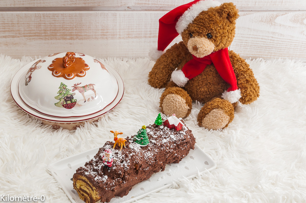 Photo de recette de bûche au chocolat maison de Kilomètre-0, blog de cuisine réalisée à partir de produits locaux et issus de circuits courts