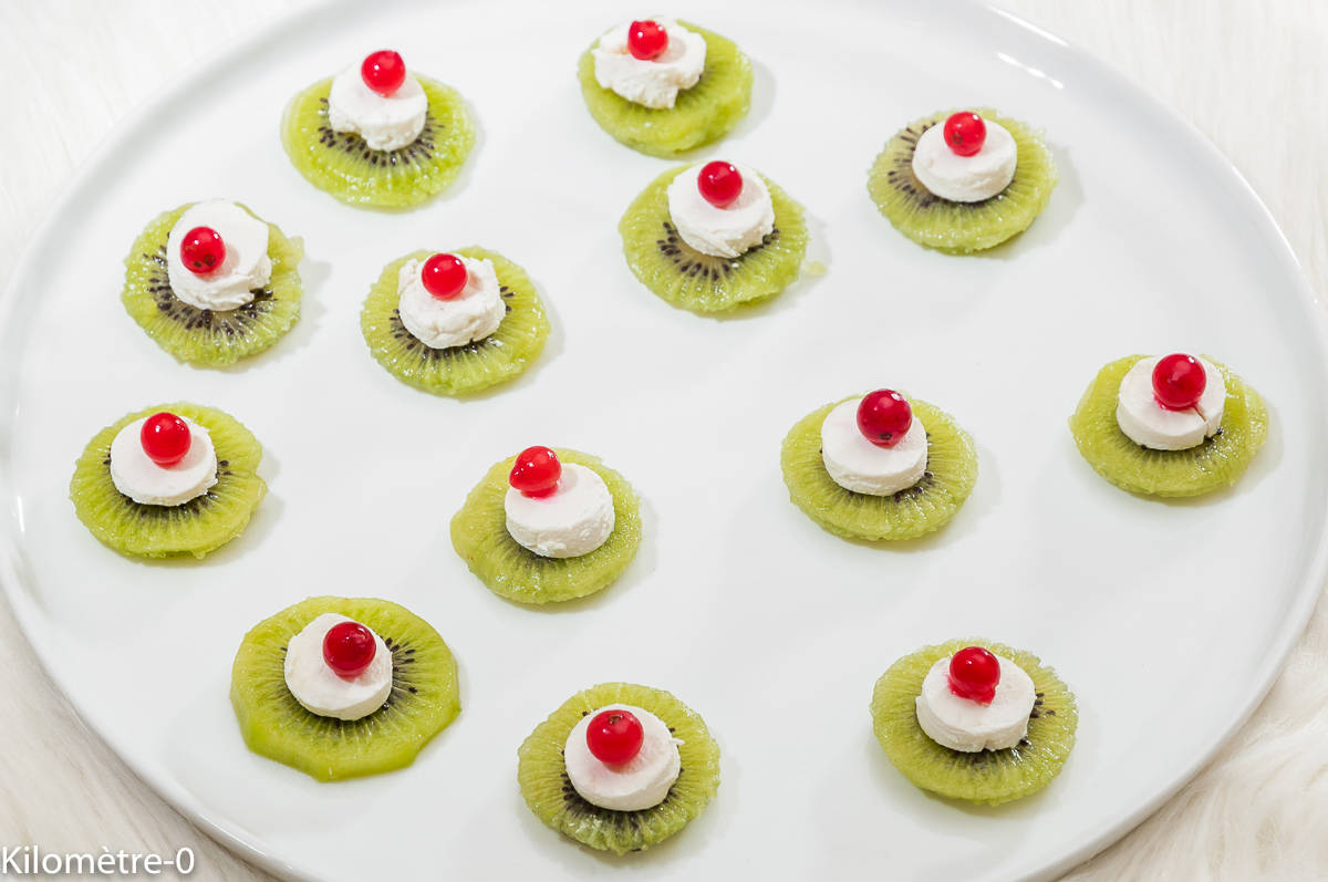 Photo de recette de kiwis, chèvre, apéro de Kilomètre-0, blog de cuisine réalisée à partir de produits locaux et issus de circuits courts