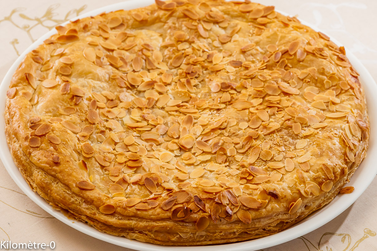 Photo de recette de galette des rois, poires, caramel de Kilomètre-0, blog de cuisine réalisée à partir de produits locaux et issus de circuits courts