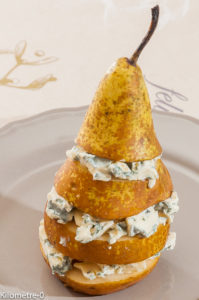 Photo de recette de poire, fourme d'Ambert , originale, jolie, bio, automne, hiver, de Kilomètre-0, blog de cuisine réalisée à partir de produits locaux et issus de circuits courts