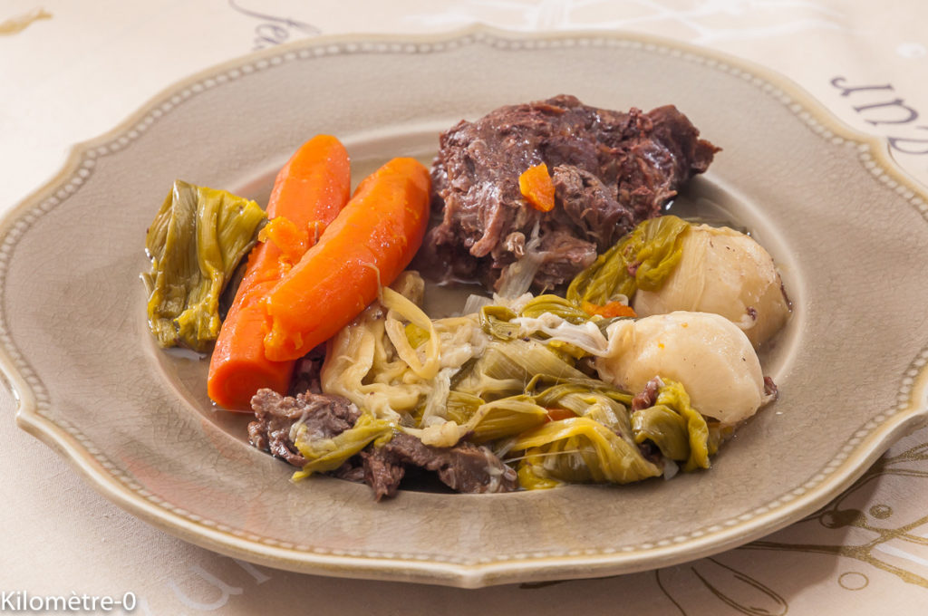 Photo de recette de pot au feu, joue de boeuf, plat unique, mijoté, hiver, viande, légumes d'hiver, de Kilomètre-0, blog de cuisine réalisée à partir de produits locaux et issus de circuits courts