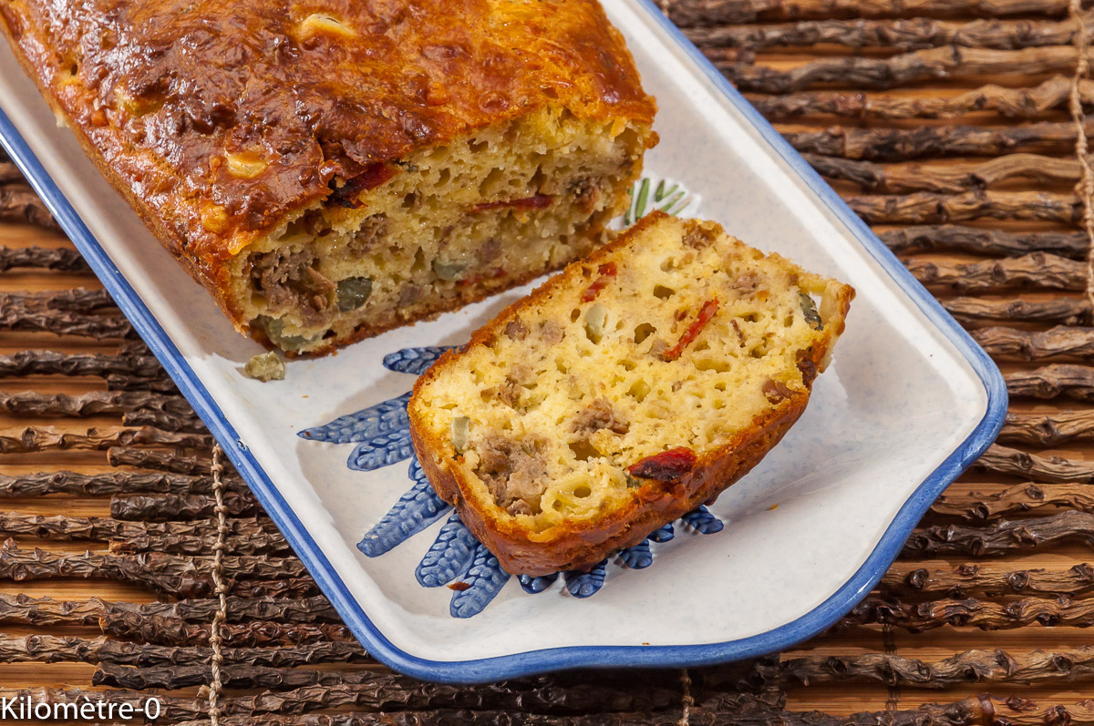 Photo de recette de cake, apéro de Kilomètre-0, blog de cuisine réalisée à partir de produits locaux et issus de circuits courts