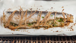 Photo de recette de saumon farci, poisson, poisson entier, beau, amandes, citron, farce, léger, original,  de  Kilomètre-0, blog de cuisine réalisée à partir de produits locaux et issus de circuits courts