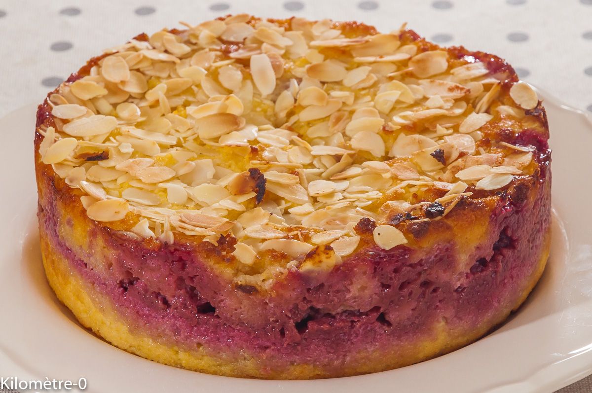 Photo de recette de gâteau, facile, polenta, framboises de Kilomètre-0, blog de cuisine réalisée à partir de produits locaux et issus de circuits courts