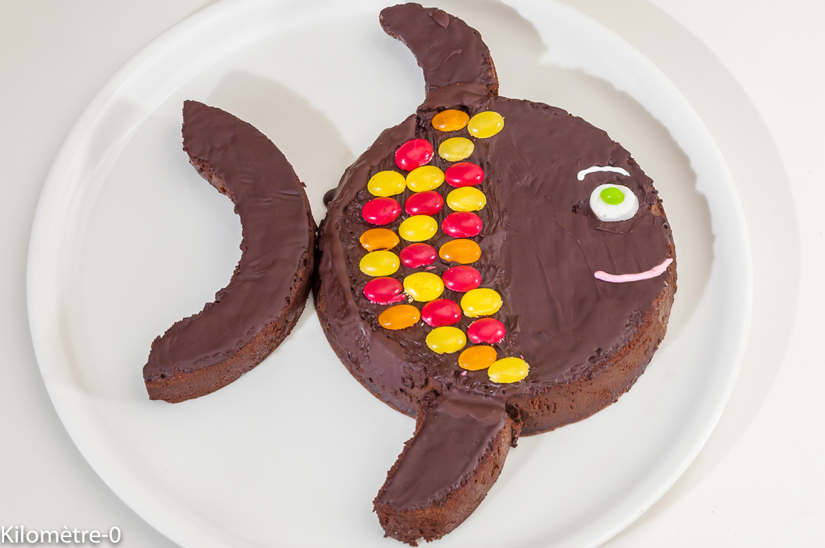 Photo de recette de poisson d'avril ,poisson, anniversaire, enfant, chocolat, 1er avril, chocolat, fondant, enfant, anniversaire de Kilomètre-0, blog de cuisine réalisée à partir de produits locaux et issus de circuits courts