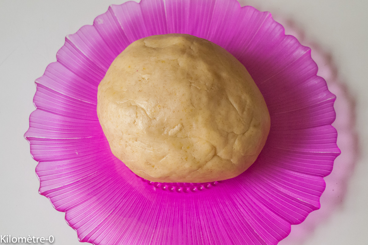 Photo de recette de pâte sablée facile de Kilomètre-0, blog de cuisine réalisée à partir de produits locaux et issus de circuits courts