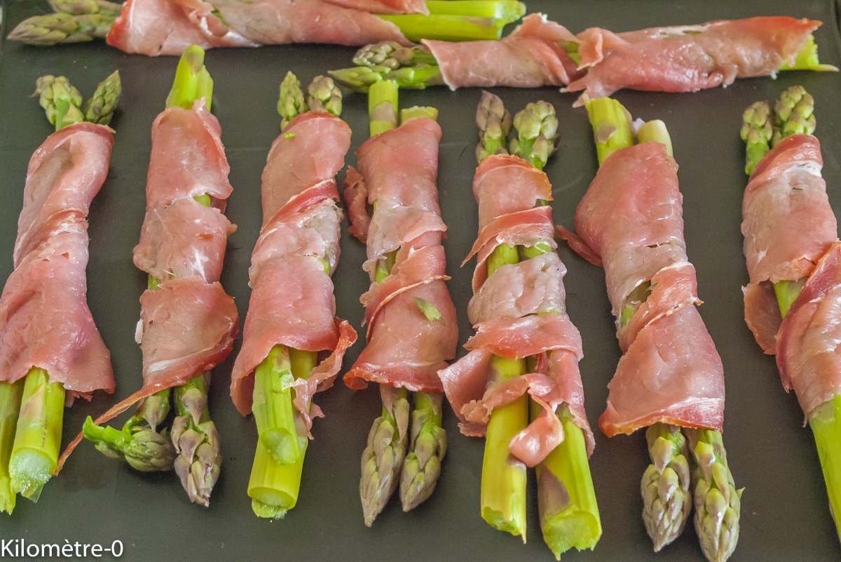 Photo de recette d'asperges vertes facile, rapide, four vapeur de Kilomètre-0, blog de cuisine réalisée à partir de produits locaux et issus de circuits courts