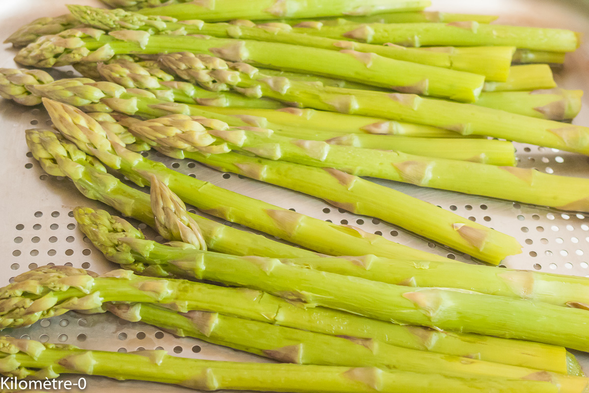 Photo de recette d'asperges vertes, four vapeur, facile, rapide, léger de Kilomètre-0, blog de cuisine réalisée à partir de produits locaux et issus de circuits courts